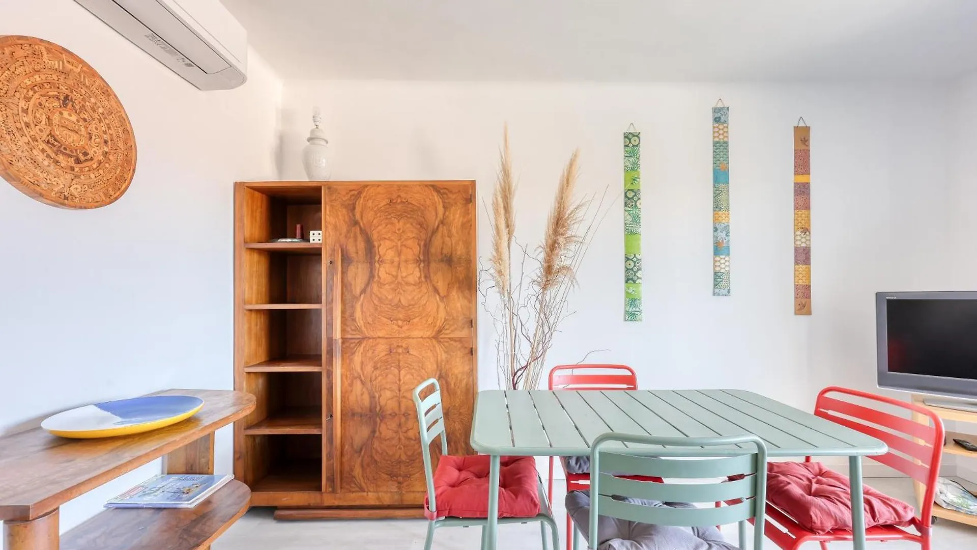 Apartment Cantourleja - Apt Climatise 300M De La Plage Six-Fours-les-Plages